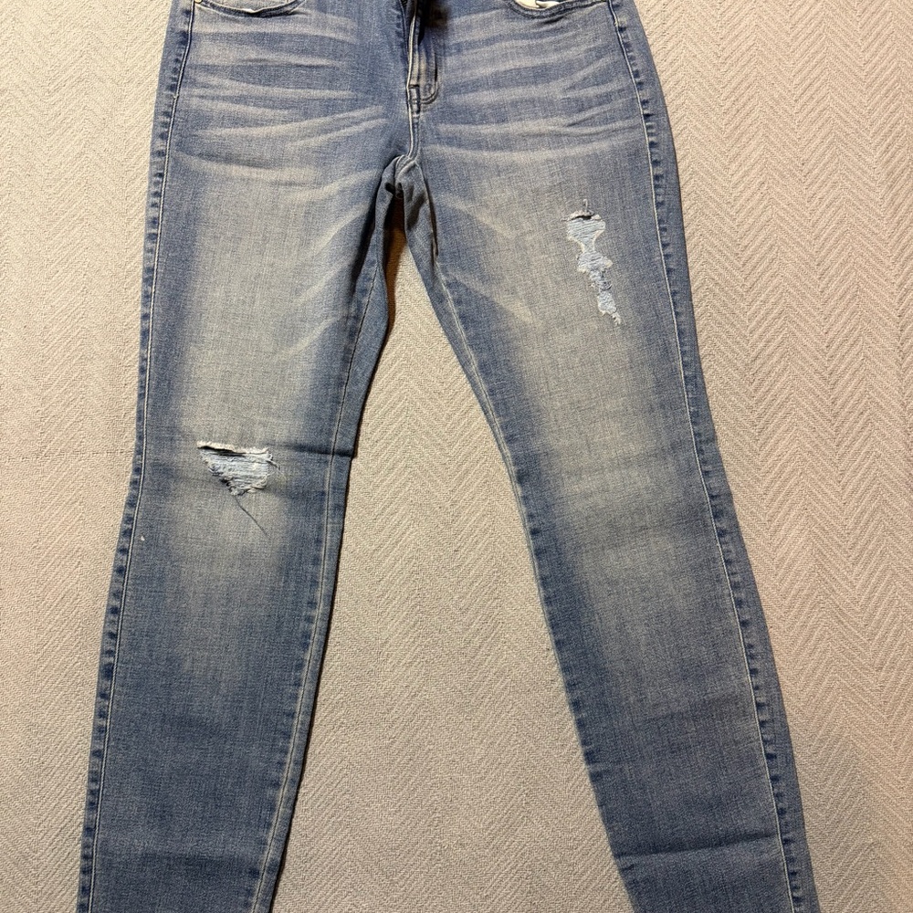 a.n.a Faded Blue Distressed Skinny Jeans